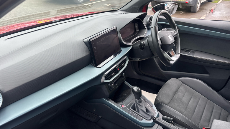 SEAT Arona 1.0 TSI 115 XPERIENCE Lux 5dr DSG Petrol Hatchback